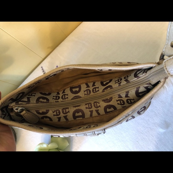 Etienne Aigner purse - Picture 4 of 5